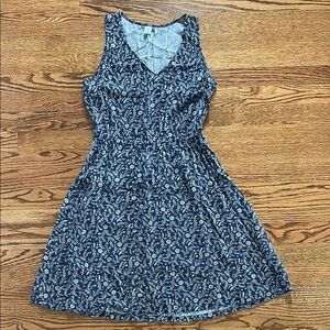 Old Navy Floral Sleeveless Dress